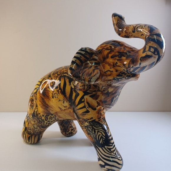 La Vie Vintage Ceramic Glazed Animal Print Patchwork Elephant Figurine - Picture 2 of 10